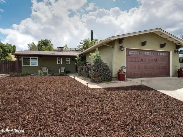 13833 Los Coches Rd E, El Cajon, CA 92021