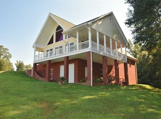 76 John Downs Ct, New Concord, KY 42076