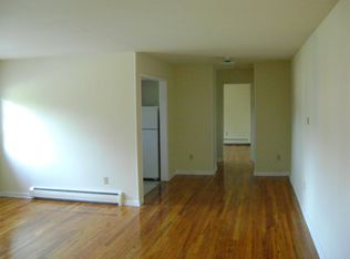 8 Janet Dr APT D, Poughkeepsie, NY 12603