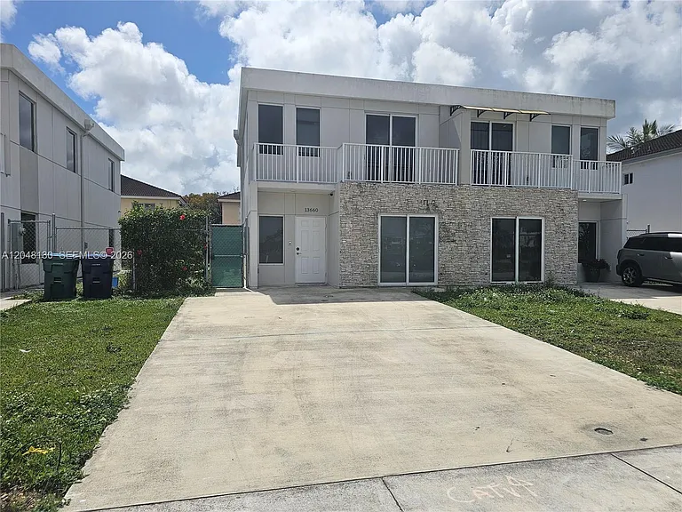 13660 SW 260th St — Photo 3