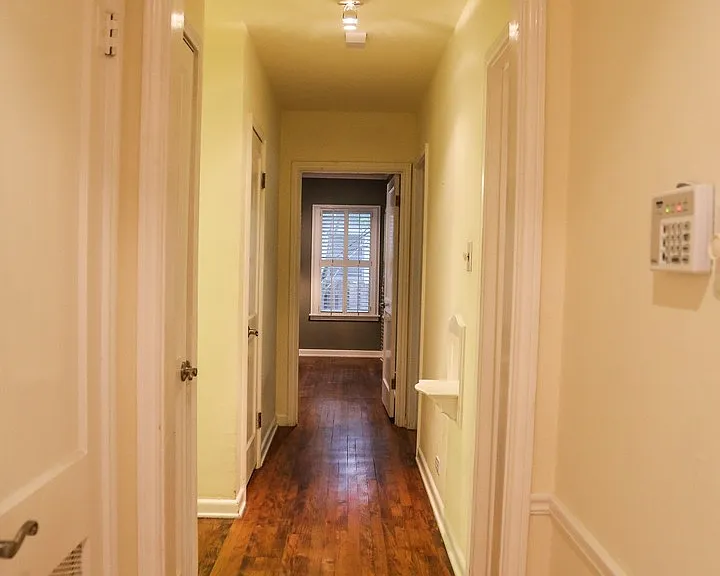 135 Tuxedo Ave — Photo 13