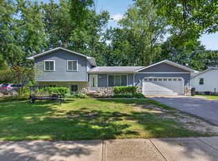 3308 Waldo Ave, Midland, MI 48642