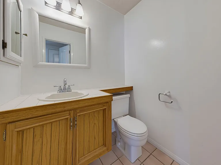 20361 Fee Ln — Photo 15