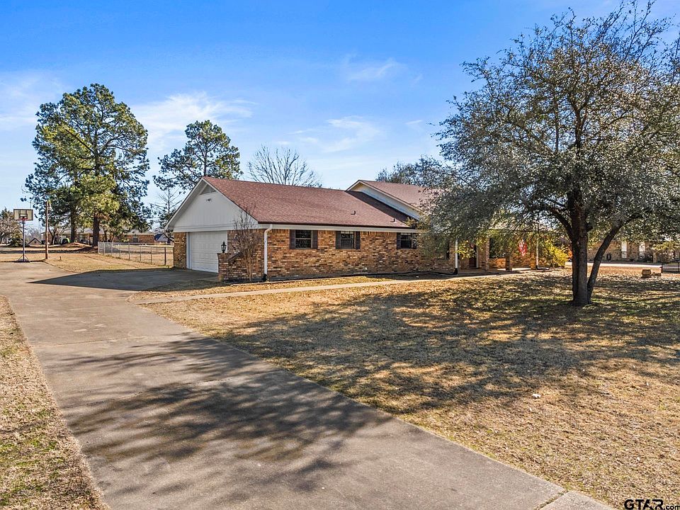 1st image of 347 County Road 4162