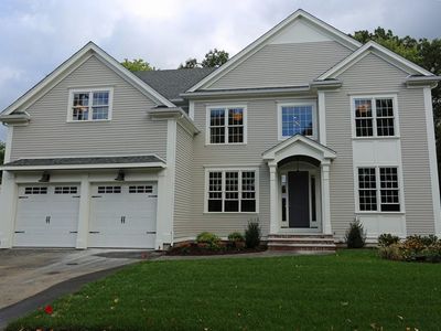 22 Hazel Ln, Needham, MA, 02494