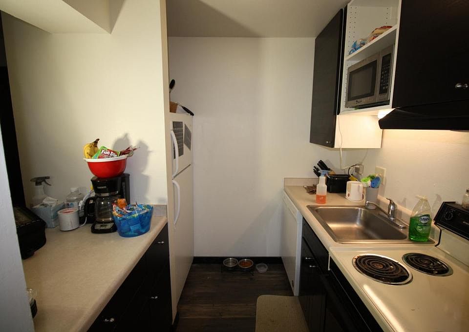1st image of 5911 Spartan Dr #1