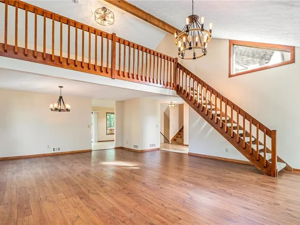 2655 Wood Gate Way, Snellville, GA 30078