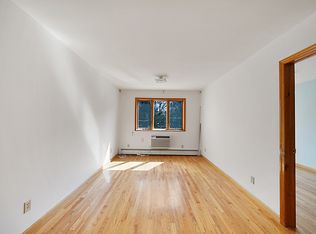 168 Bayard St #2, Brooklyn, NY 11222