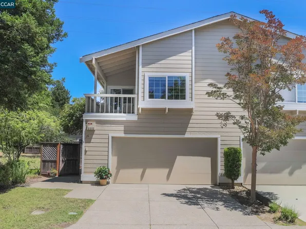 16 Josefa Pl, Moraga, CA 94556