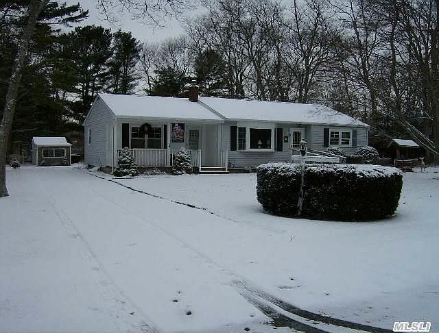2nd image of 110 Pine St