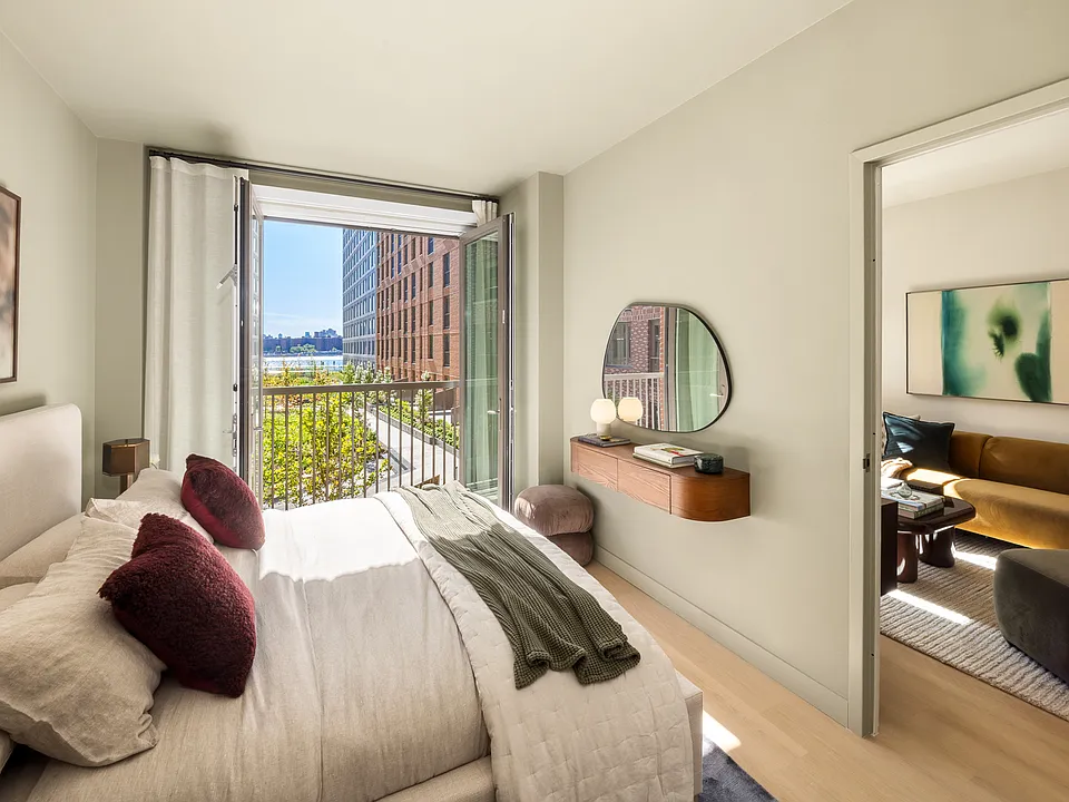 18 India St #647P
