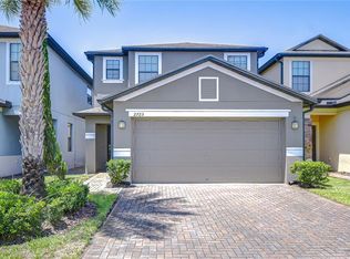 2723 Garden Falls Dr, Brandon, FL 33511