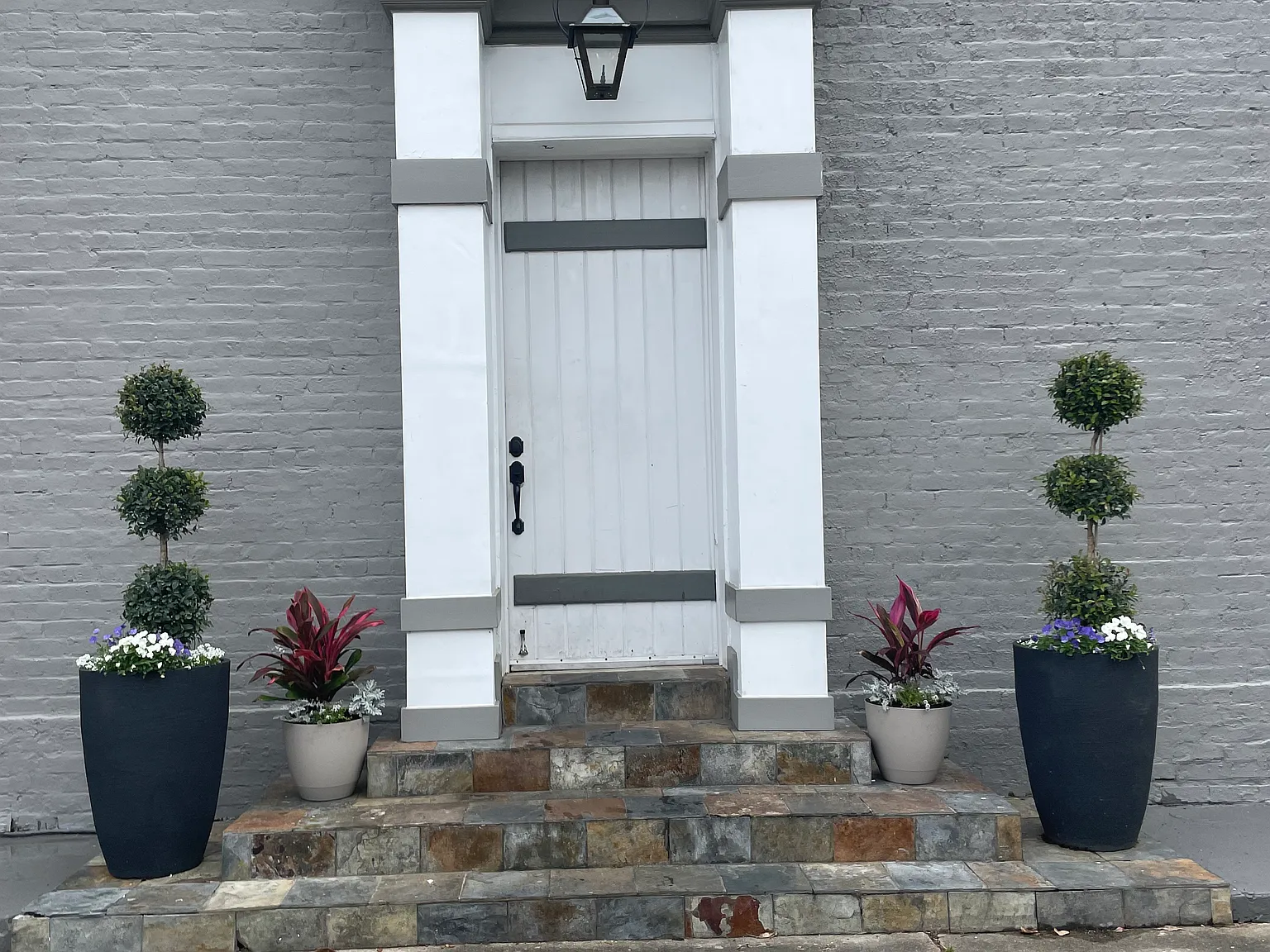 1215 Josephine St — Photo 1