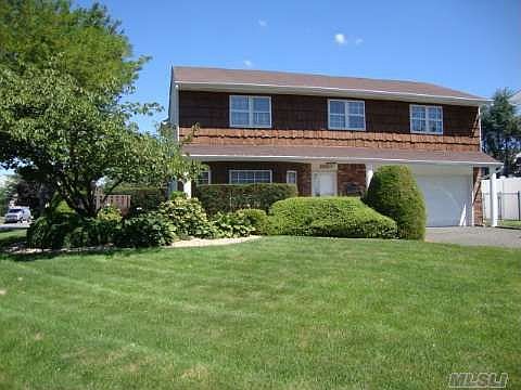 1st image of 2570 Glenn Dr