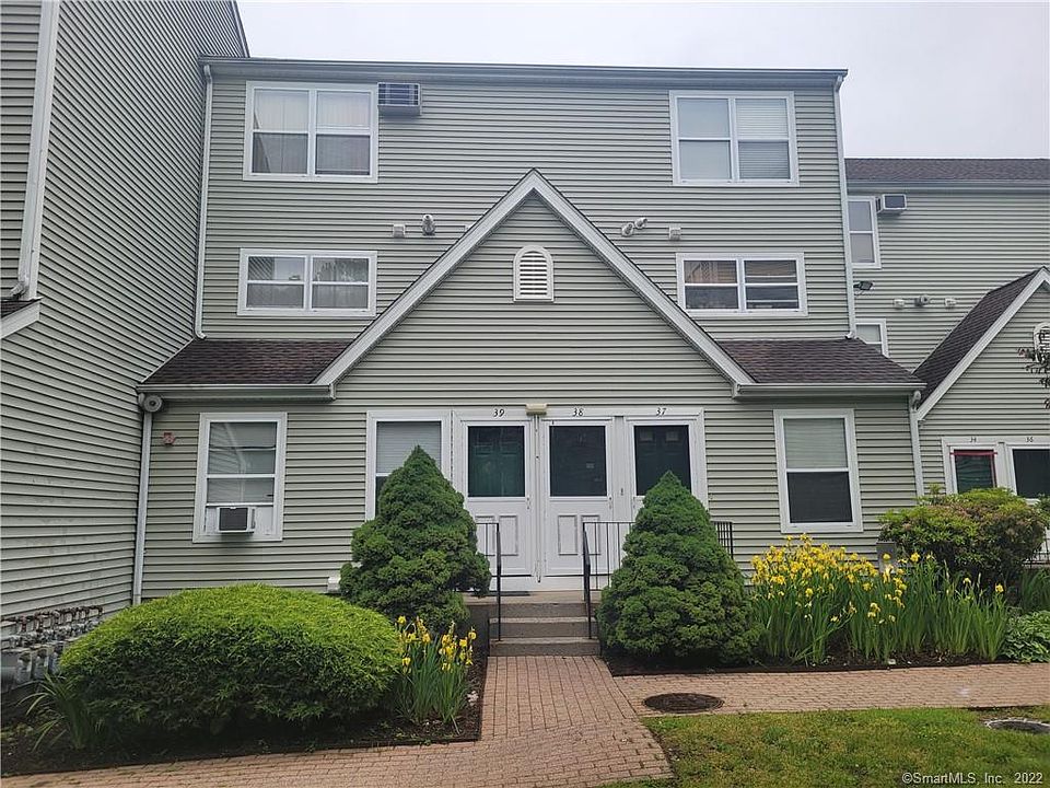 1st image of 100 San Vincenzo Pl APT 39