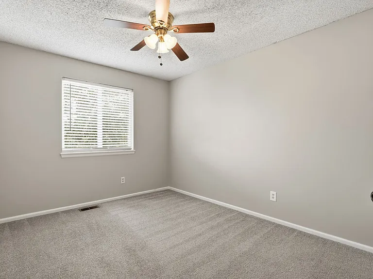 4594 S Richfield St — Photo 22
