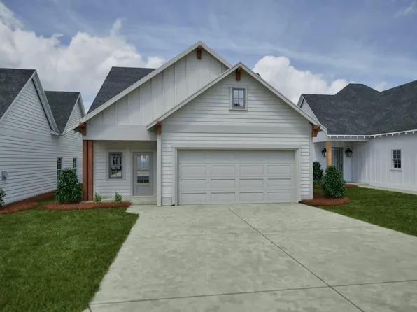 155 Shiloh Creek Dr, Calera, AL 35040