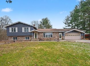 11400 Tefft Ave NE, Rockford, MI 49341