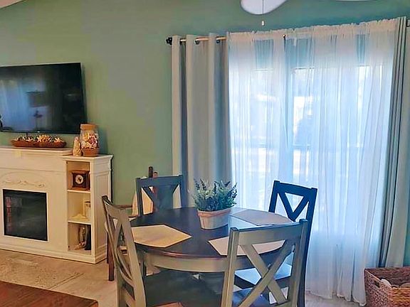 2nd image of 1417 Avenida Sier #1417