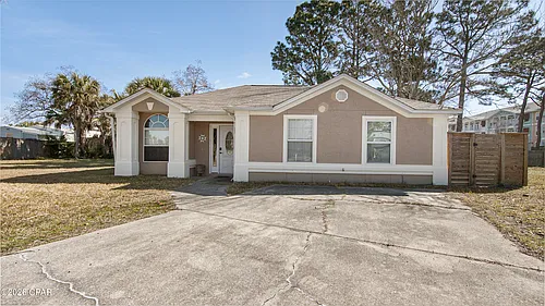 1712 Vecuna Cir Photo 1
