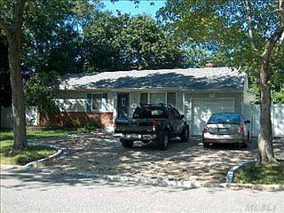 2nd image of 29 Hudson Dr