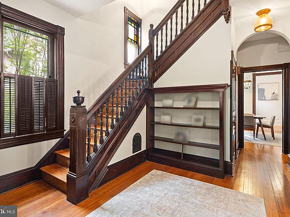 4th image of 213 Warwick Rd
