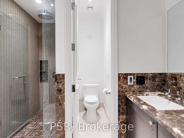 311 Bay St #3702 — Photo 15