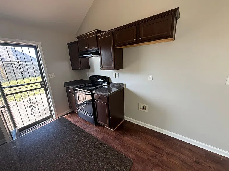 5448 Mallard Park Blvd — Photo 4