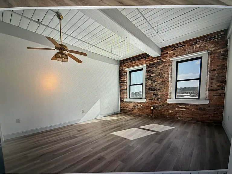 1 Saco Island Ter — Photo 6