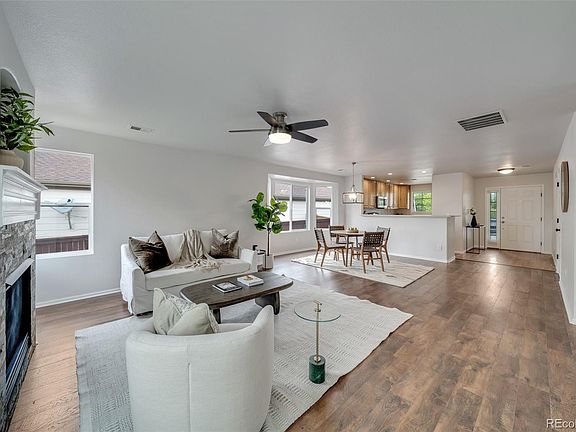 3rd image of 16184 E 105th Avenue
