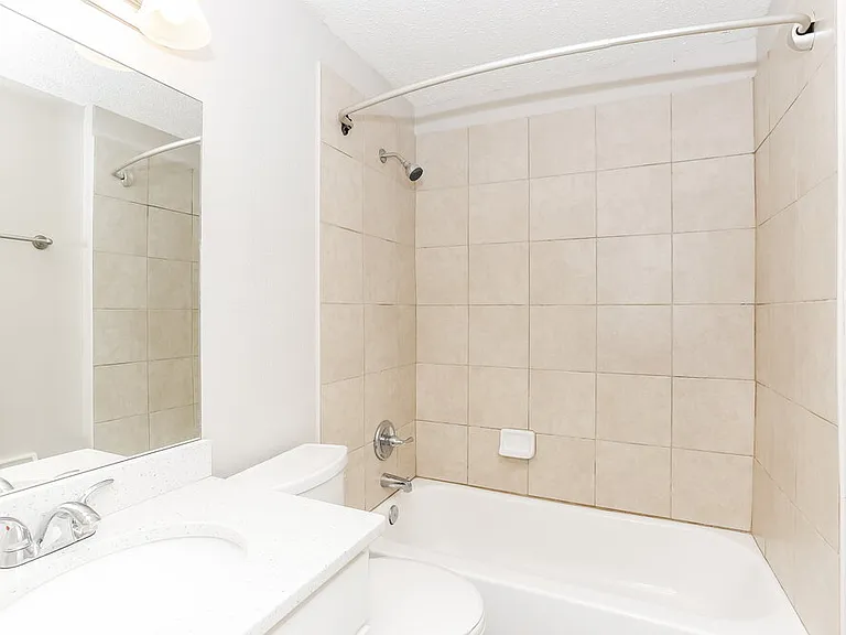 10752 Knottingby Dr — Photo 10