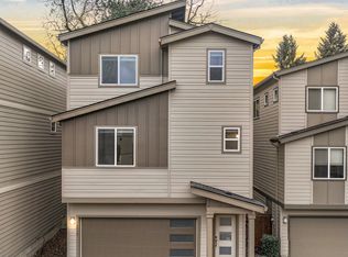 16832 SE Fox Glen Ct, Happy Valley, OR 97015