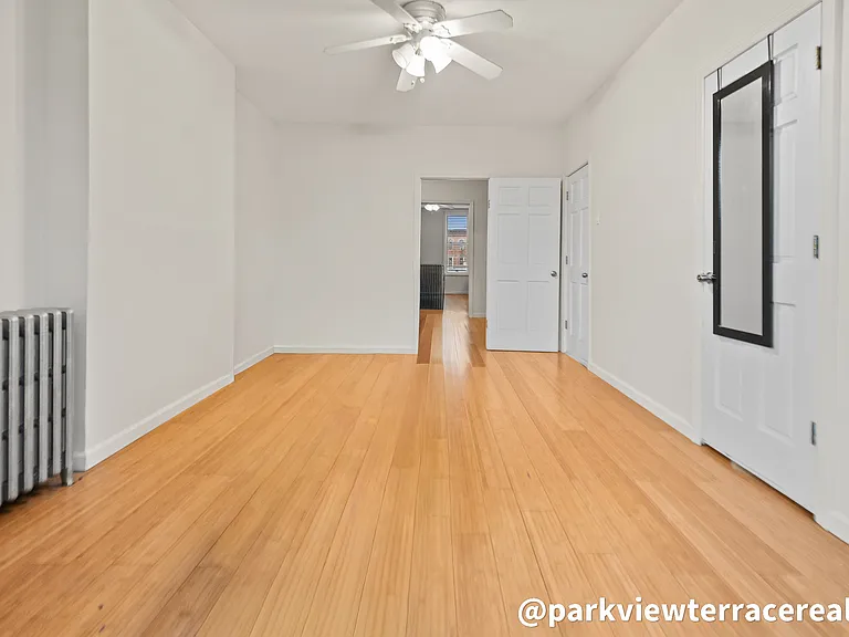 453 43rd St #3 — Photo 11