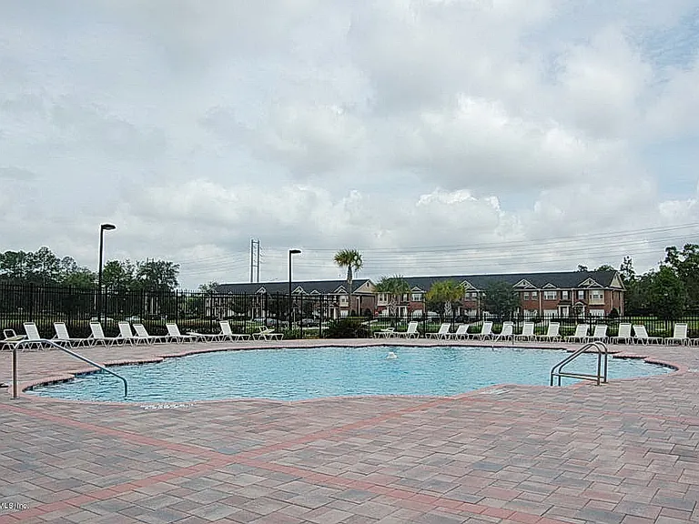 9437 Sentry Dr — Photo 26