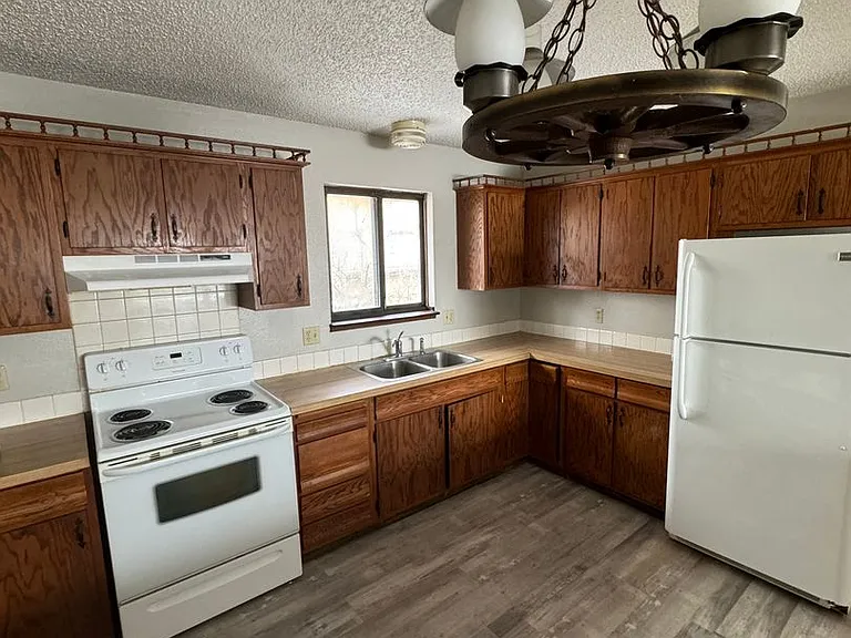 BP - 911 4 Plex — Photo 5