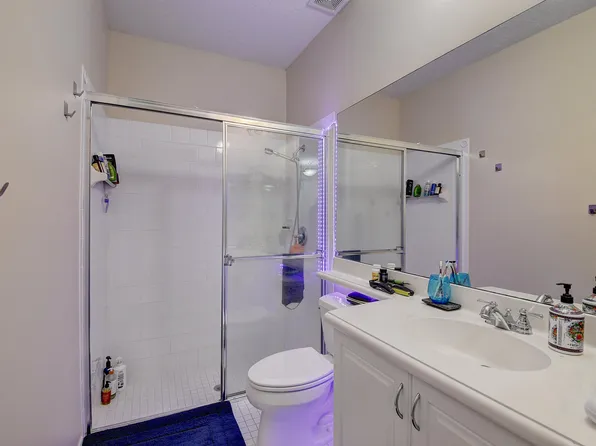 587 NW 35th Place, Boca Raton, FL 33431
