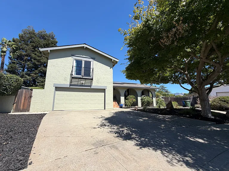 3623 Mahogany Ct — Photo 1