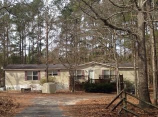 189 Battlefield Dr, Eutawville, SC 29048