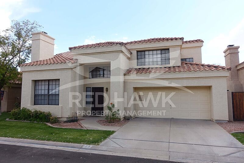 1st image of 25 W La Vieve Ln