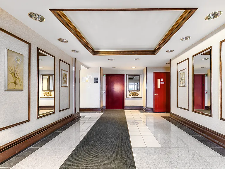140-26 Franklin Ave #2C — Photo 2