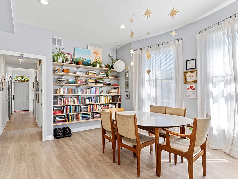 1414 W Summerdale Ave #2 — Photo 4