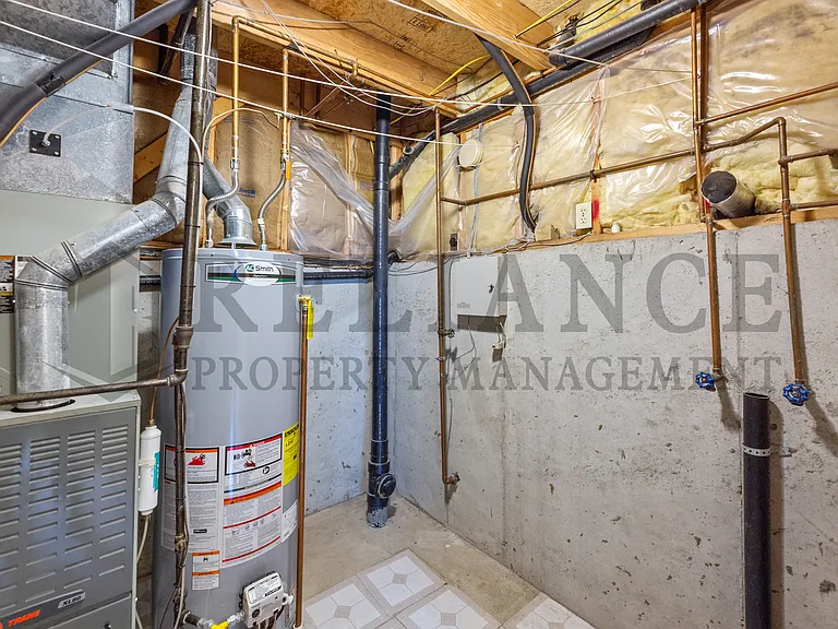 8502 W Westlawn Cir — Photo 8