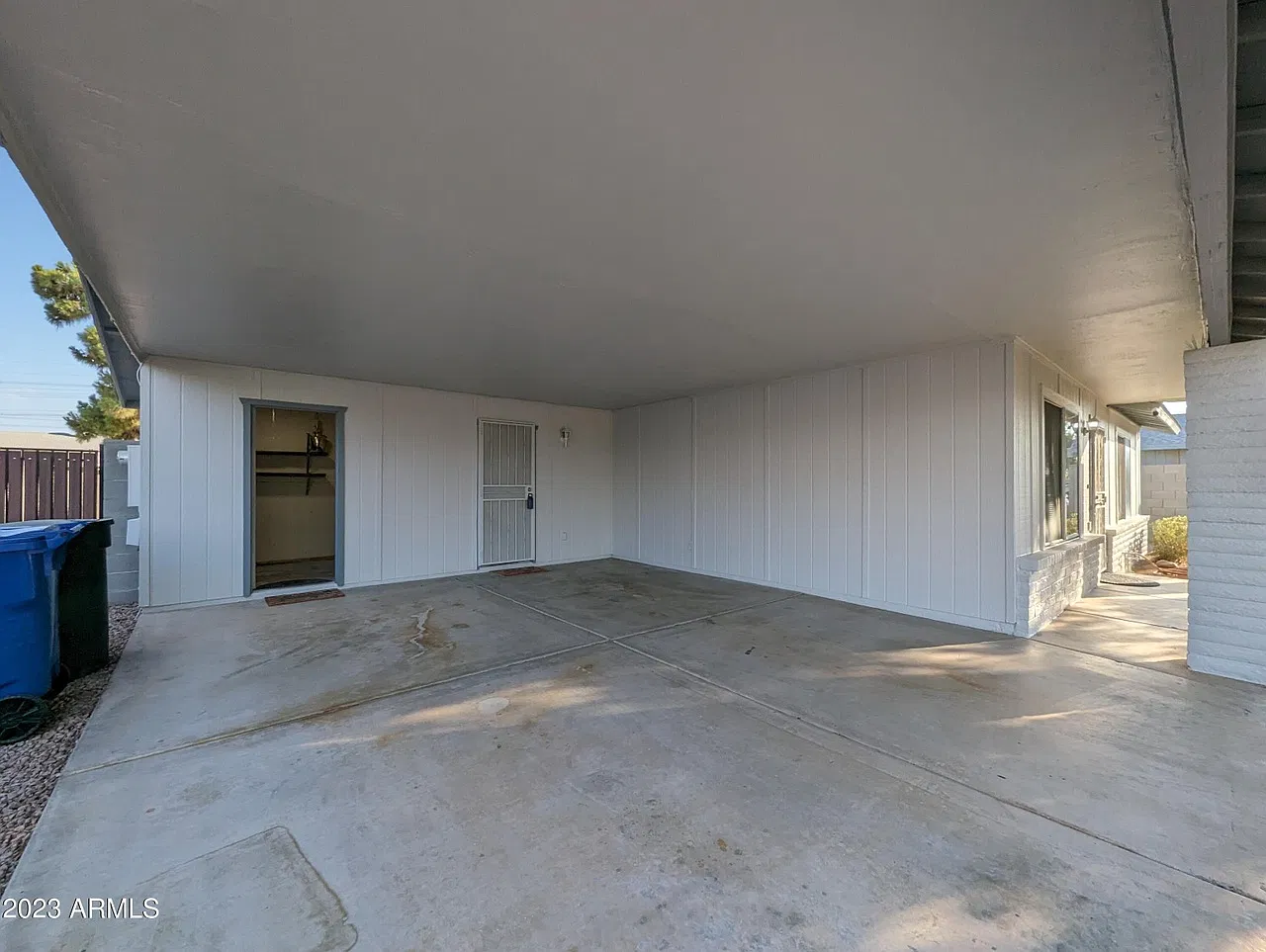 2 bed, 1.5 bath, 1124 sqft, $1,900 — Photo 3