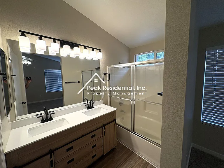 10846 Basie Way — Photo 13