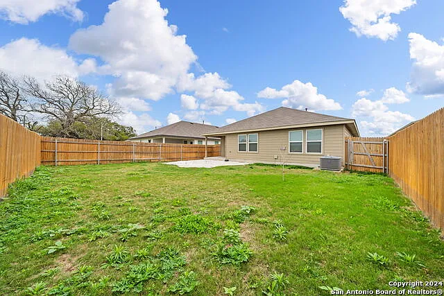 1080 Amble Oak — Photo 26
