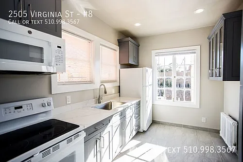 2505 Virginia St Photo 1