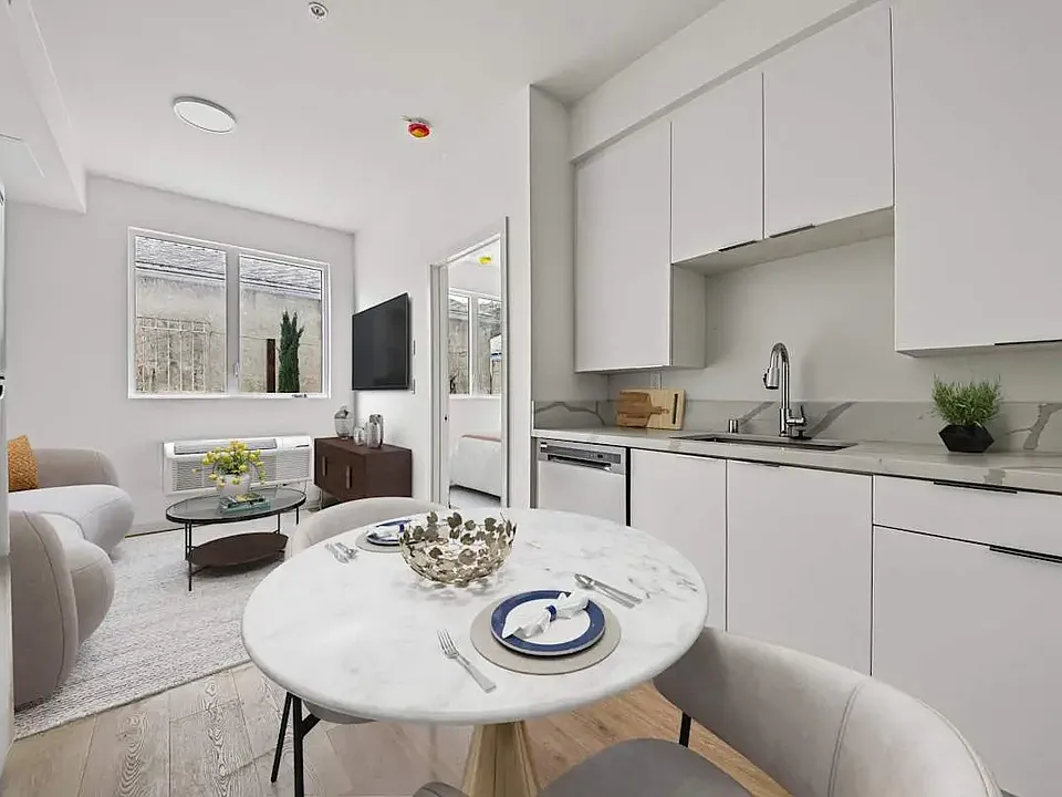 HVN on Amherst - 1 Bedroom & 1 Bath
