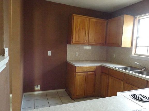 5th image of 4518 Hidden Meadows Blvd