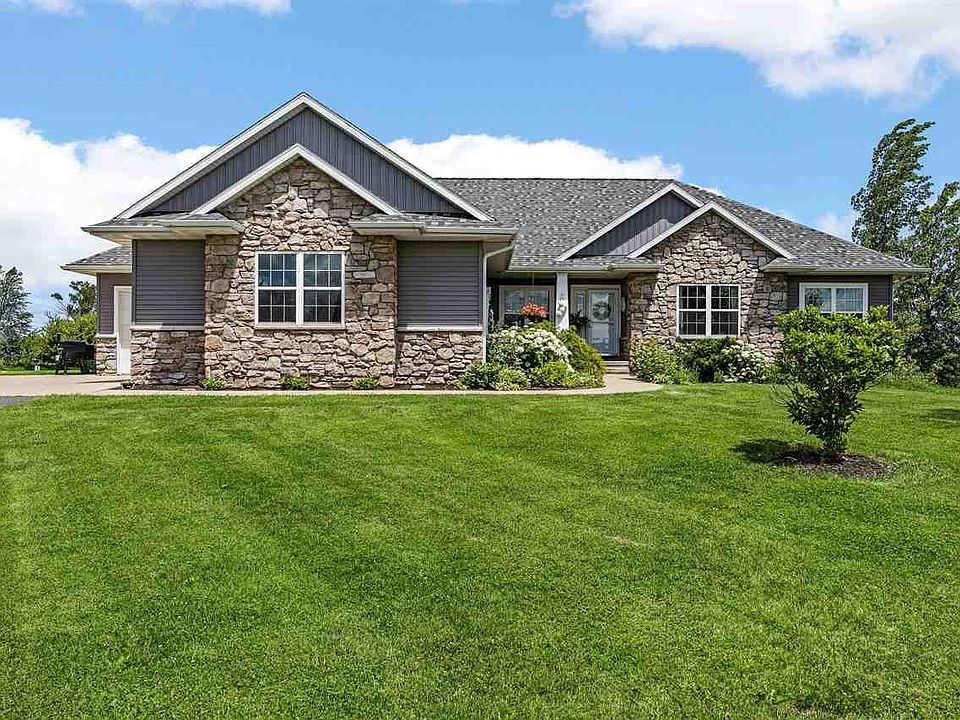 1st image of 3352 Southridge Dr