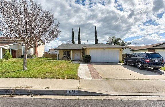 4th image of 623 W Nocturne Ct